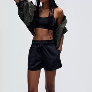 Lululemon Dance Studio High-Rise Short 3.5" Black